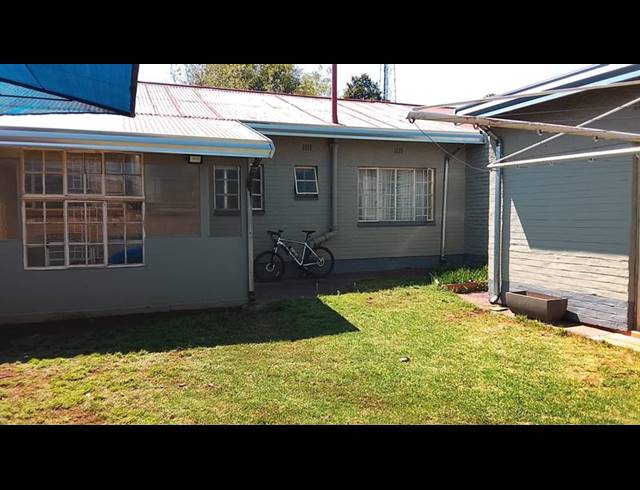 3 BEDROOM HOUSE FOR SALE IN HOMELAKE